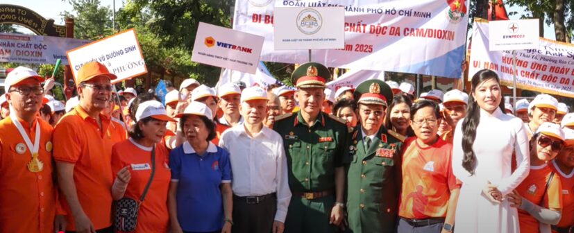 pecc3-tham-gia-chuong-trinh-di-bo