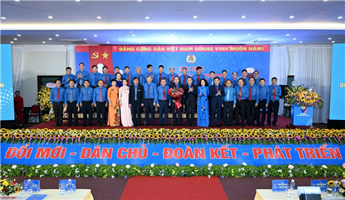 cong-doan-dien-luc-viet-nam-giai-doan-2023-2025-hanh-trinh-ben-bi-giu-lua-giu-niem-tin