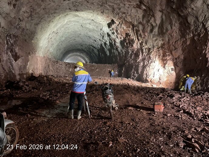 NHỮNG CHIẾN BINH THẦM LẶNG TRÊN CÔNG TRÌNH TRỌNG ĐIỂM ĐẦU XUÂN BÍNH NGỌ 2 image 6