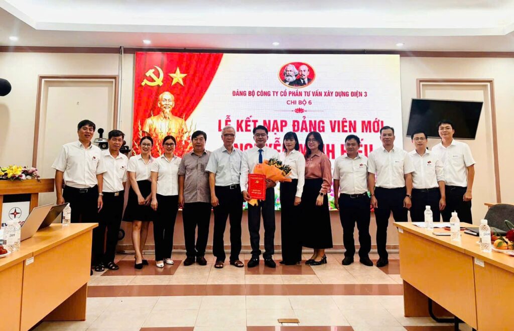 CHI BỘ 6 TỔ CHỨC LỄ KẾT NẠP ĐẢNG VIÊN MỚI 4 Chi Bo 6 Ket nap dang vien Nguyen Minh Hieu 02072026 004 1
